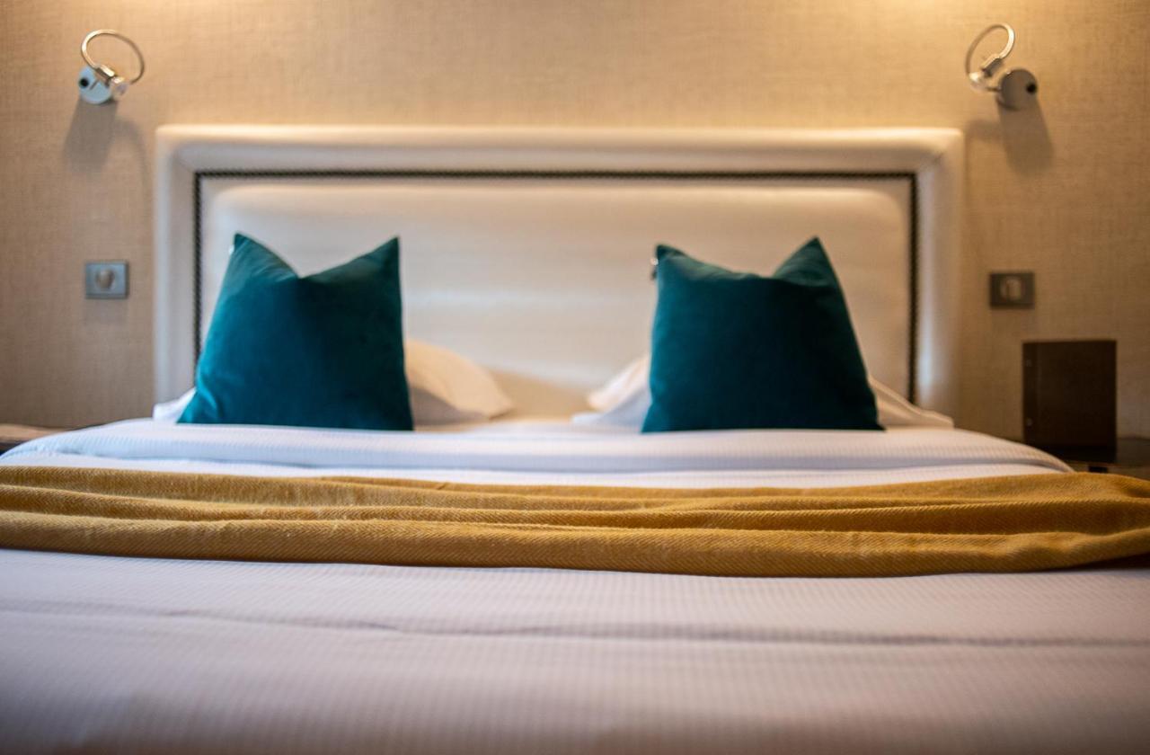 Le Griffon D'or Hotel
