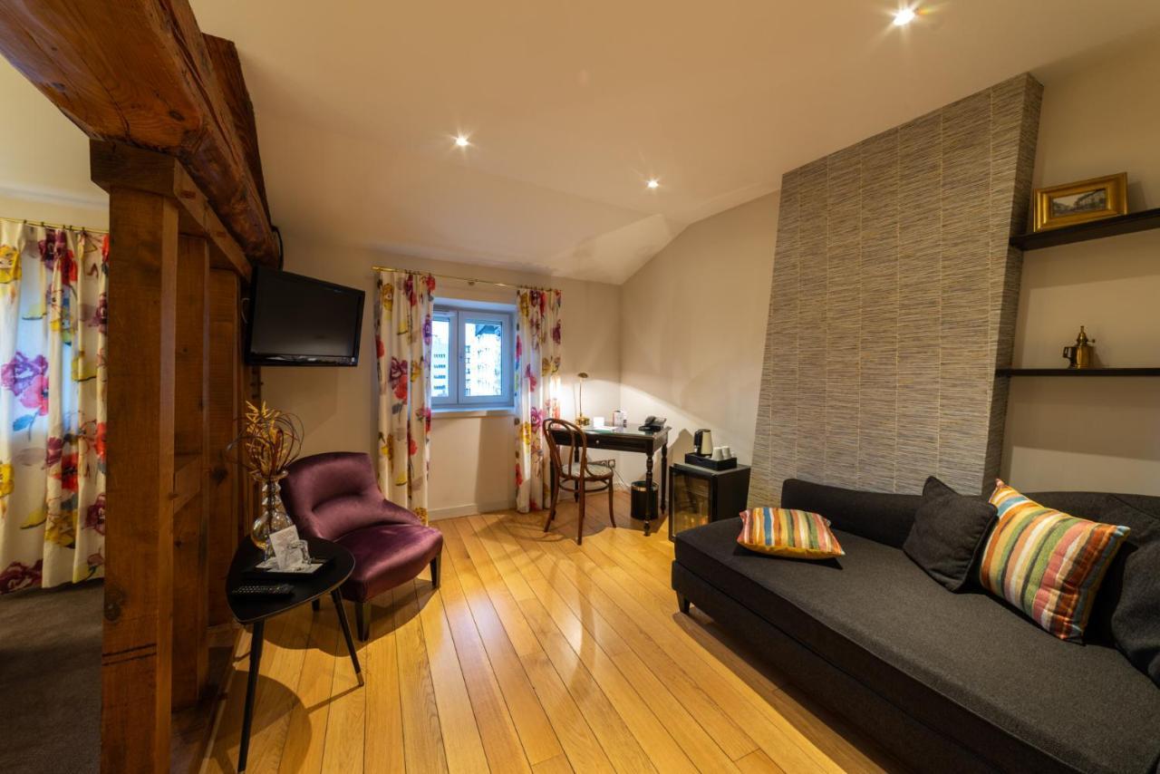 Le Griffon D'or Hotel 3*